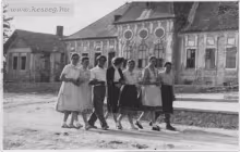 1955 a kastely igen rossz allapotban